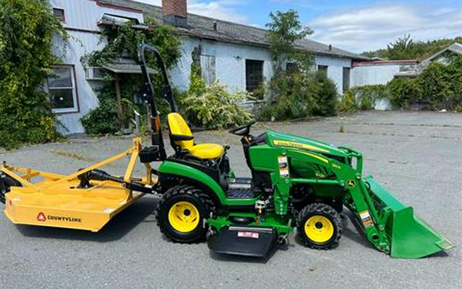 2018 John Deere 1025R