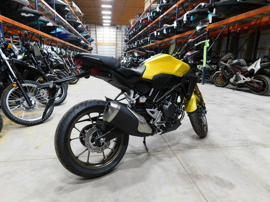 2026 Honda® CB300R