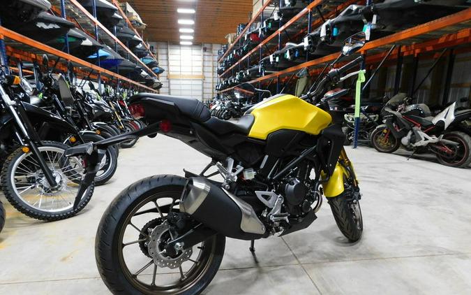 2026 Honda® CB300R
