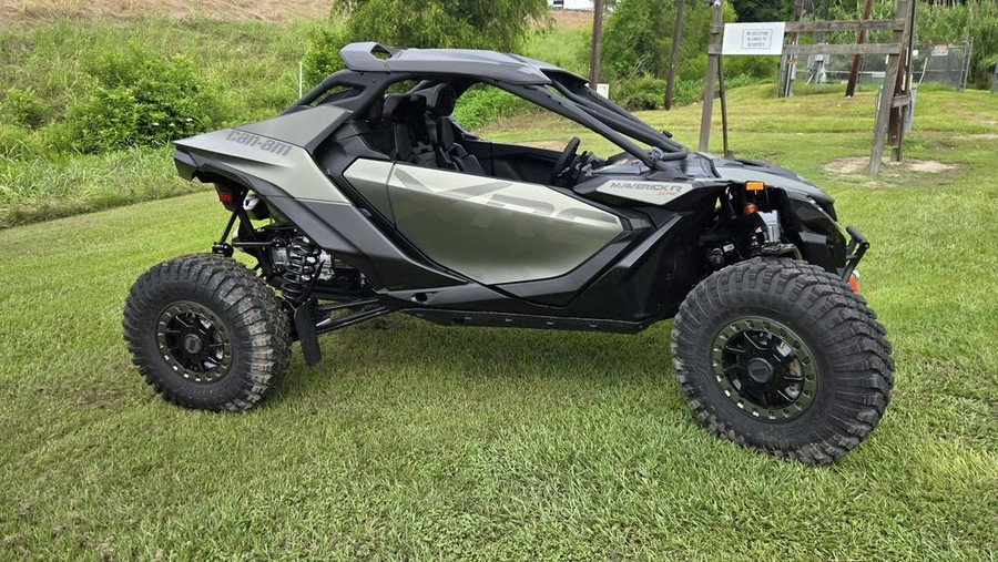 2026 Can-Am® Maverick R X rc with Smart-Shox