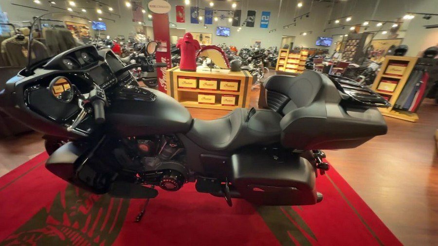 2023 Indian Motorcycle® Pursuit Dark Horse Black Smoke