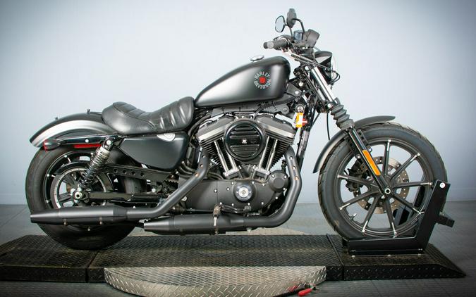 2022 Harley-Davidson Iron 883 Review [Air-Cooled Sportster]