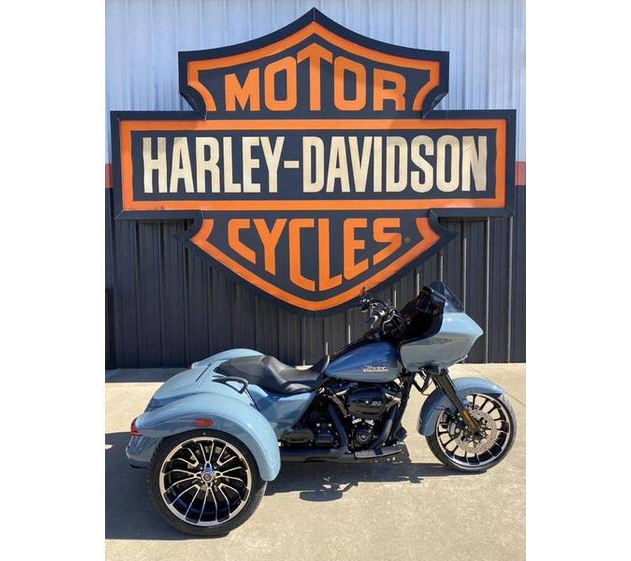 2024 Harley-Davidson® FLTRT - Road Glide® 3