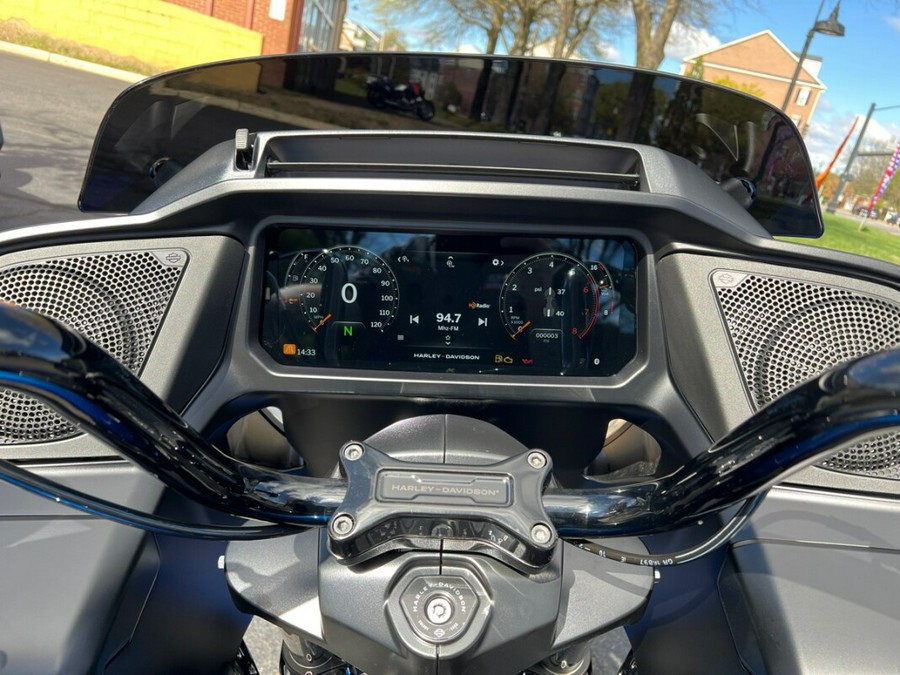 2024 FLTRX Road Glide®