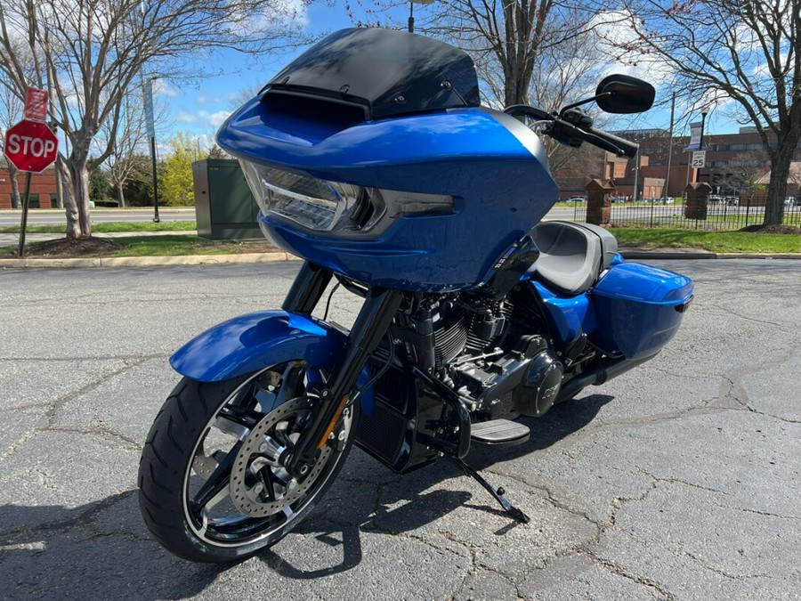 2024 FLTRX Road Glide®