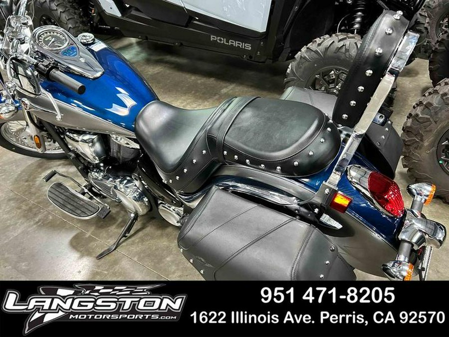 2025 Kawasaki Vulcan® 900 Classic LT