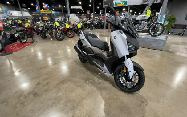 2023 Yamaha Xmax