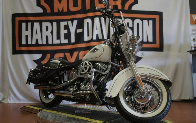 2013 Harley-Davidson® FLSTC - Heritage Softail® Classic