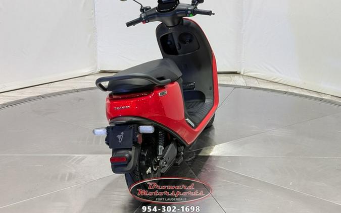 2022 Segway Ninebot eScooter E E100