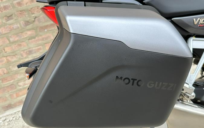 2023 Moto Guzzi V100 Mandello S