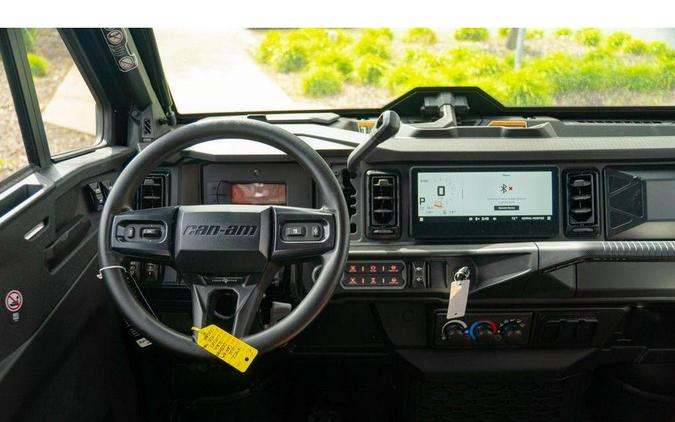 2026 Can-Am Defender MAX LONE STAR CAB HD11
