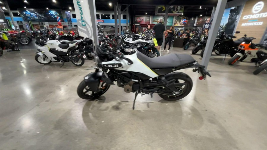 2024 Husqvarna VITPILEN 401