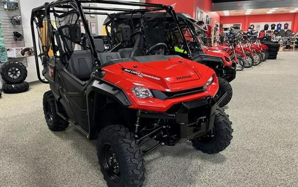 2023 Honda Pioneer 1000-5