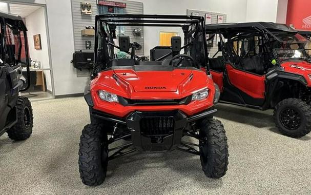 2023 Honda Pioneer 1000-5