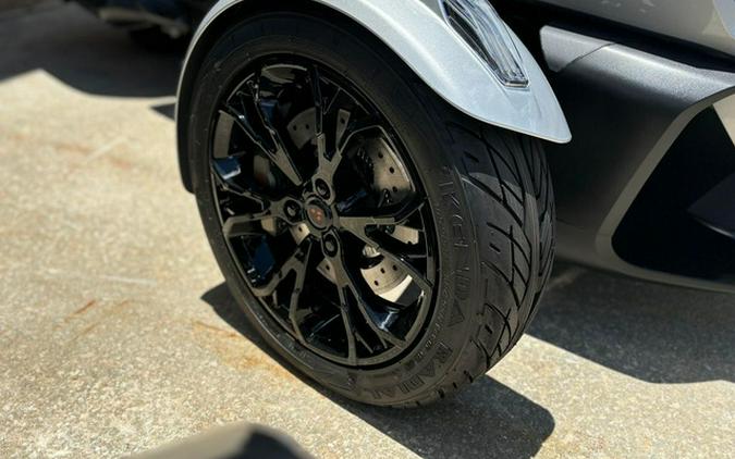 2023 Can-Am Spyder RT Limited Dark Wheels