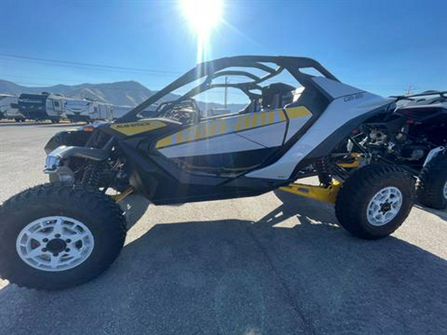 2024 Can-Am Maverick R