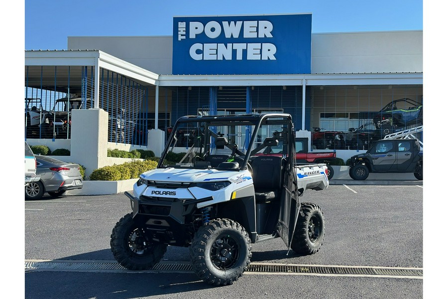 2024 Polaris Industries 2024 POLARIS RANGER XP Kinetic Ultimate - Icy Whit