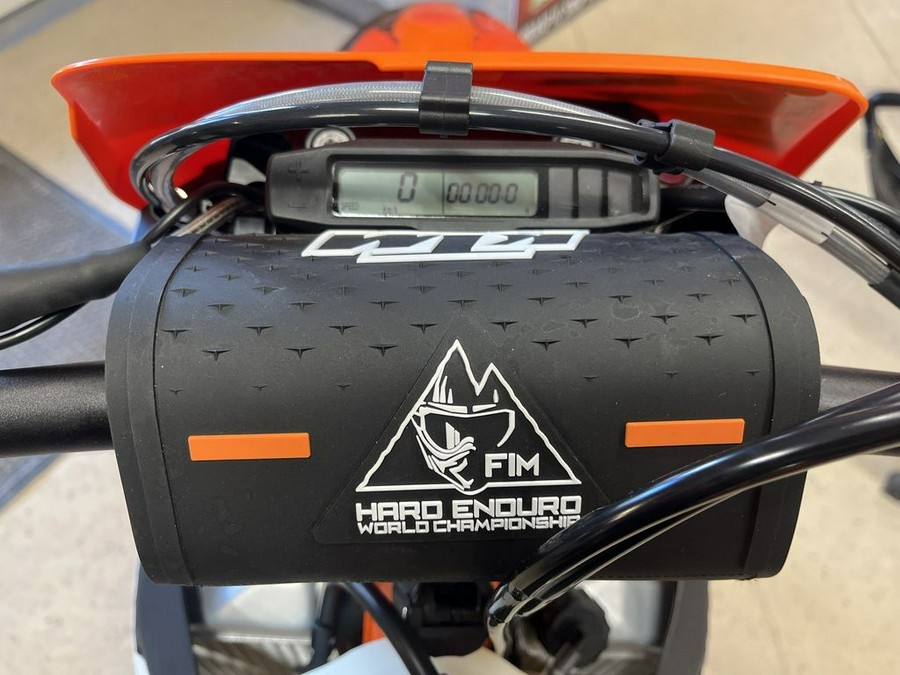 2026 KTM 300 XC-W Hardenduro