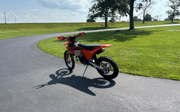 2027 KTM XC 300