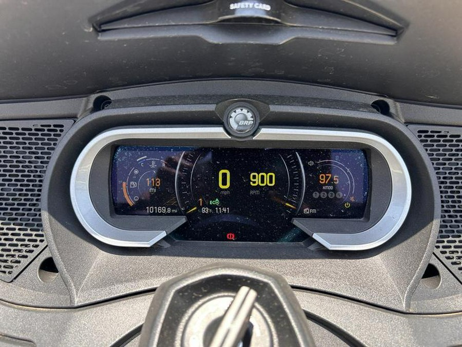 2019 Can-Am® Spyder® RT Limited Chrome