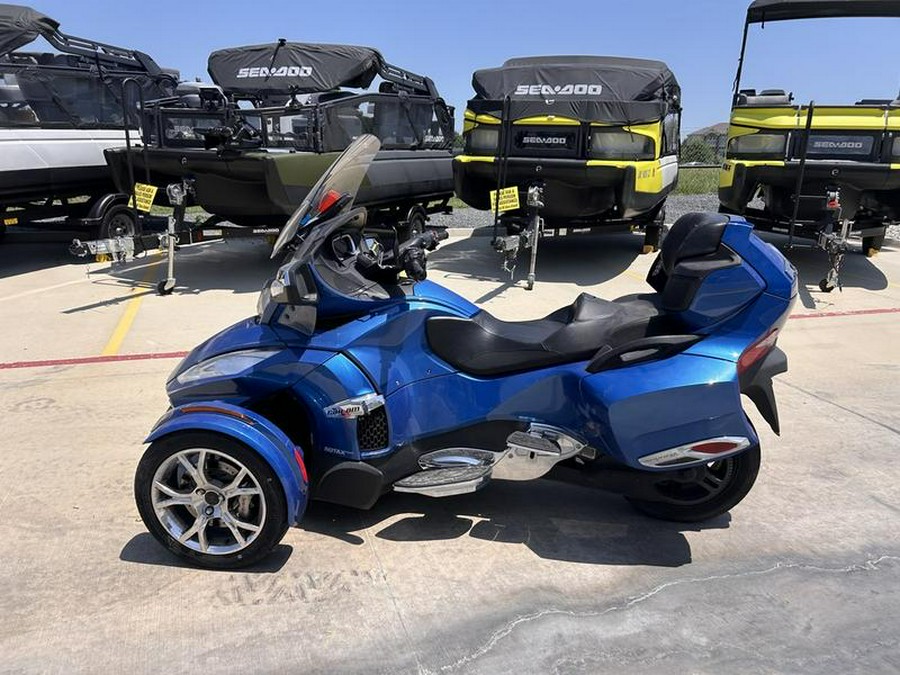 2019 Can-Am® Spyder® RT Limited Chrome
