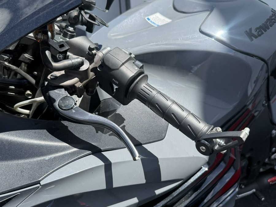 2022 Kawasaki Ninja ZX-14R ABS