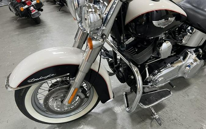 2011 Harley-Davidson Softail FLSTN - Deluxe