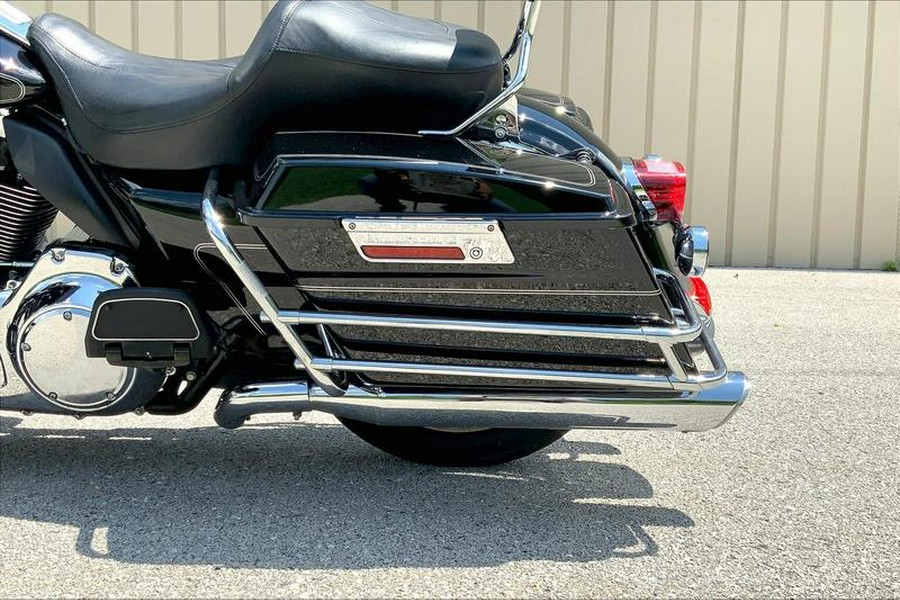 2009 Harley-Davidson® FLHTCU - Ultra Classic® Electra Glide®