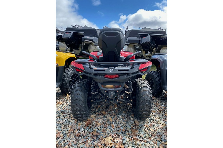 2024 Can-Am Outlander Max DPS 700 Gray/Red