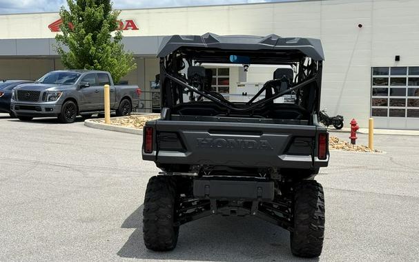 2025 Honda® Pioneer 1000-6 Deluxe Crew TrueTimber Atera Camo