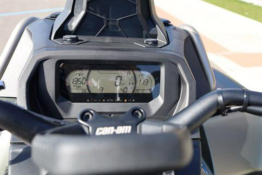 2026 Can-Am Outlander X MR 1000R