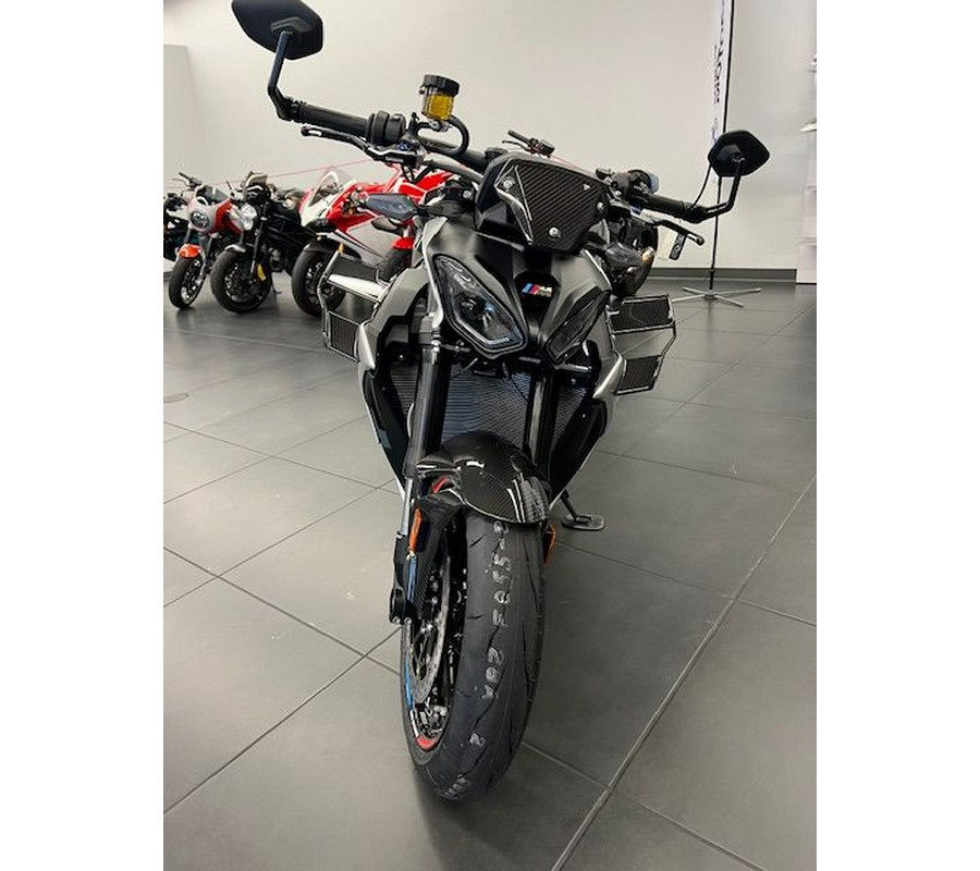 2026 BMW M 1000 R