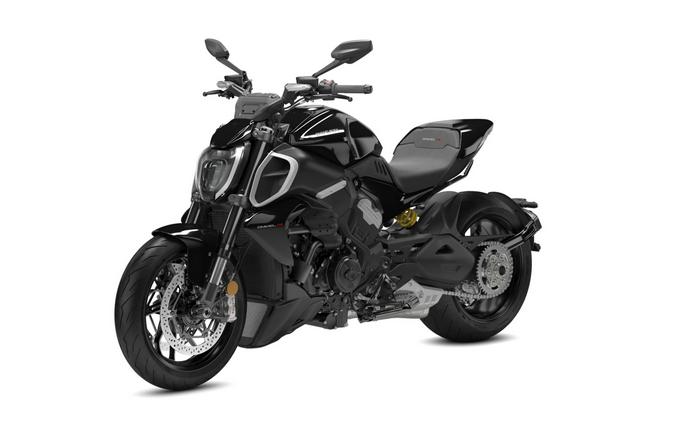2025 Ducati Diavel V4 Thrilling Black - 102504
