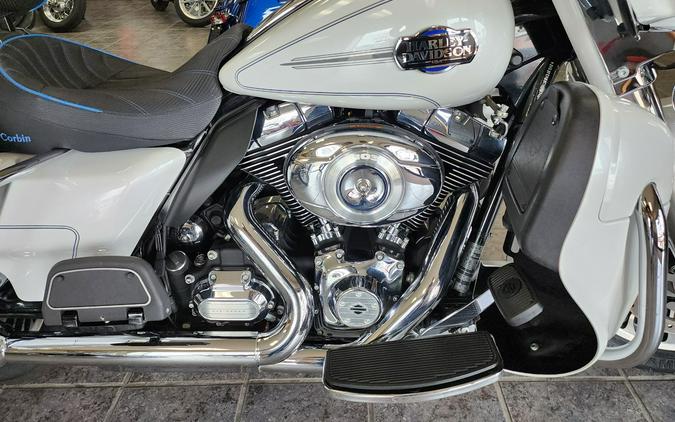 2012 Harley-Davidson® Electra Glide Ultra Classic FLHTCU