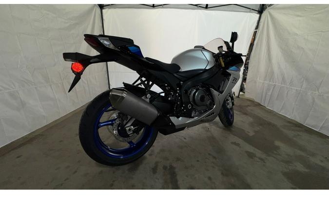 2026 Suzuki GSX-750R SILVERBLUE