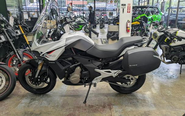 2023 CFMOTO 650 Adventura