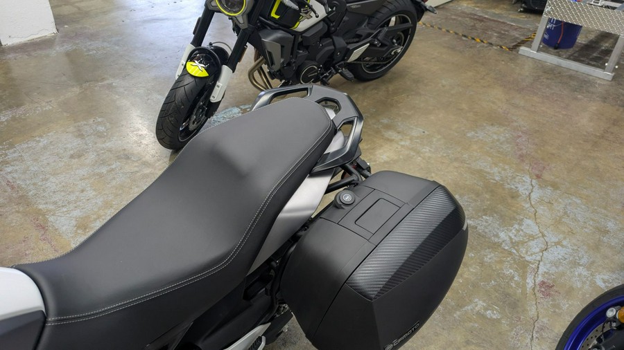 2023 CFMOTO 650 Adventura