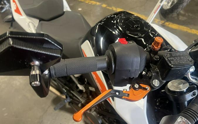 2022 KTM Duke 390