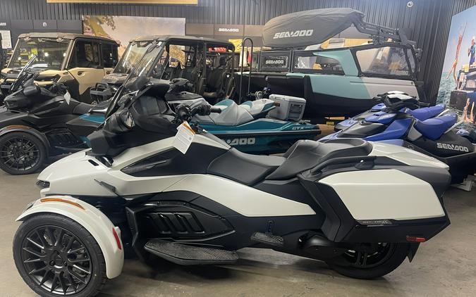 2026 Can-Am Spyder RT