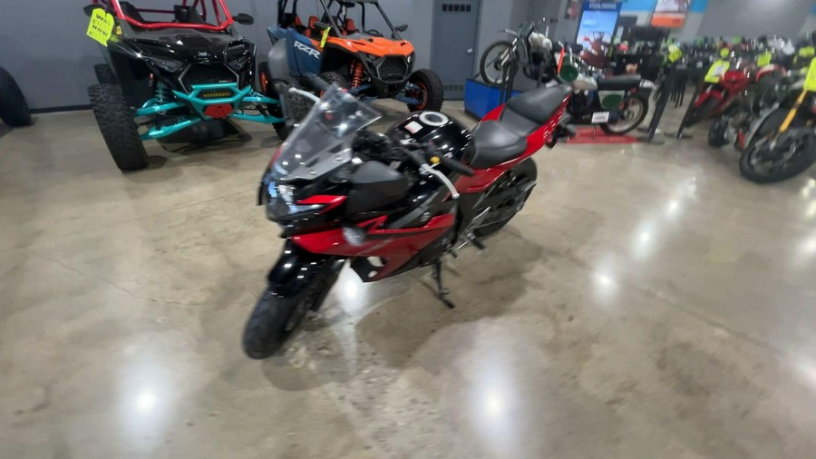 2024 Suzuki GSX-R 250