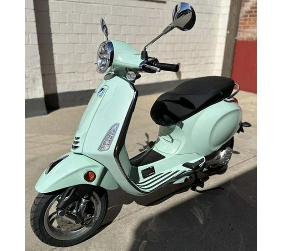 2025 Vespa Primavera 150