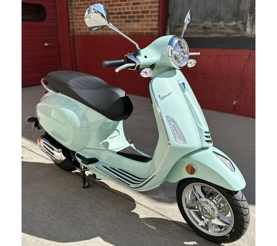 2025 Vespa Primavera 150