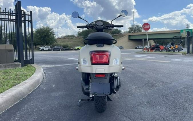 2026 VESPA GTV 310 BEIGE AVVOLGENTE MATTE