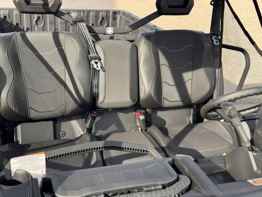 2026 Can-Am Defender 6X6 XT HD10