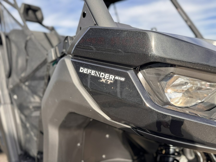 2026 Can-Am Defender 6X6 XT HD10