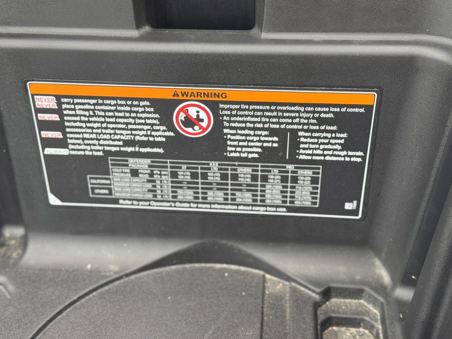 2026 Can-Am Defender 6X6 XT HD10