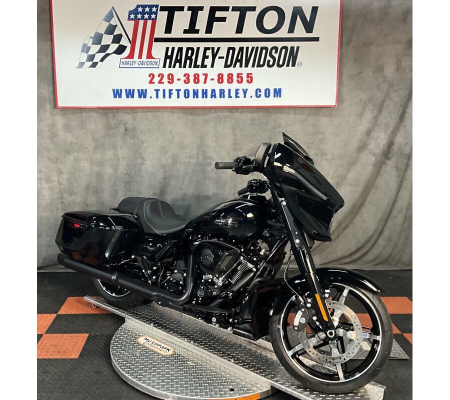 FLHX 2024 Street Glide®