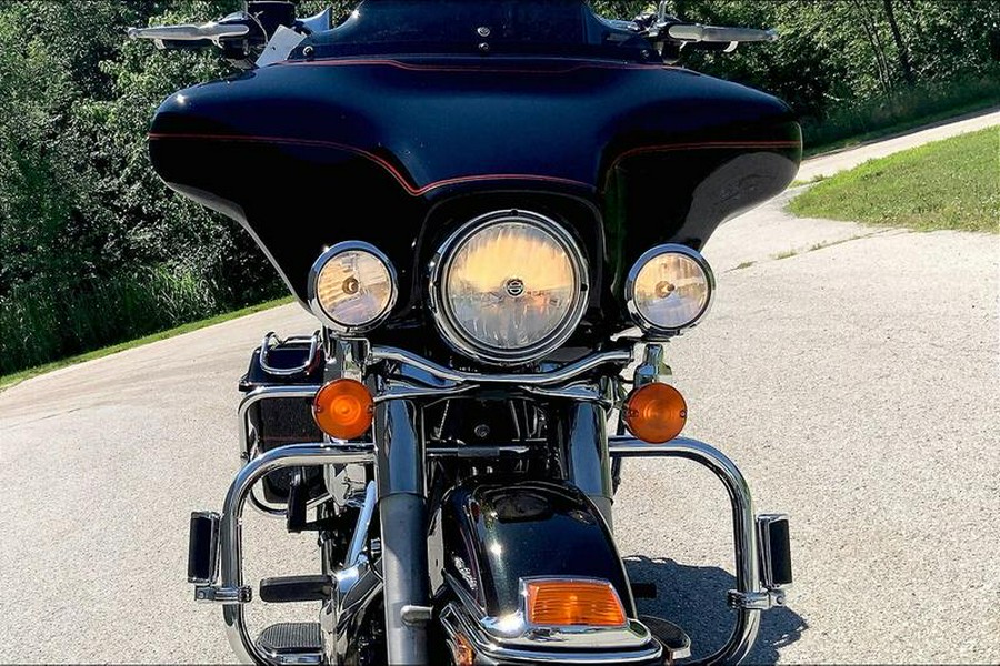 2011 Harley-Davidson® FLHTCU - Ultra Classic® Electra Glide®