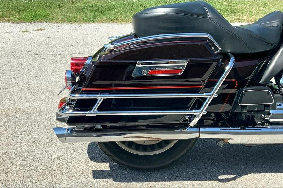 2011 Harley-Davidson® FLHTCU - Ultra Classic® Electra Glide®