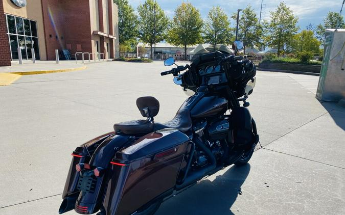 2018 Harley-Davidson Street Glide Special FLHXS